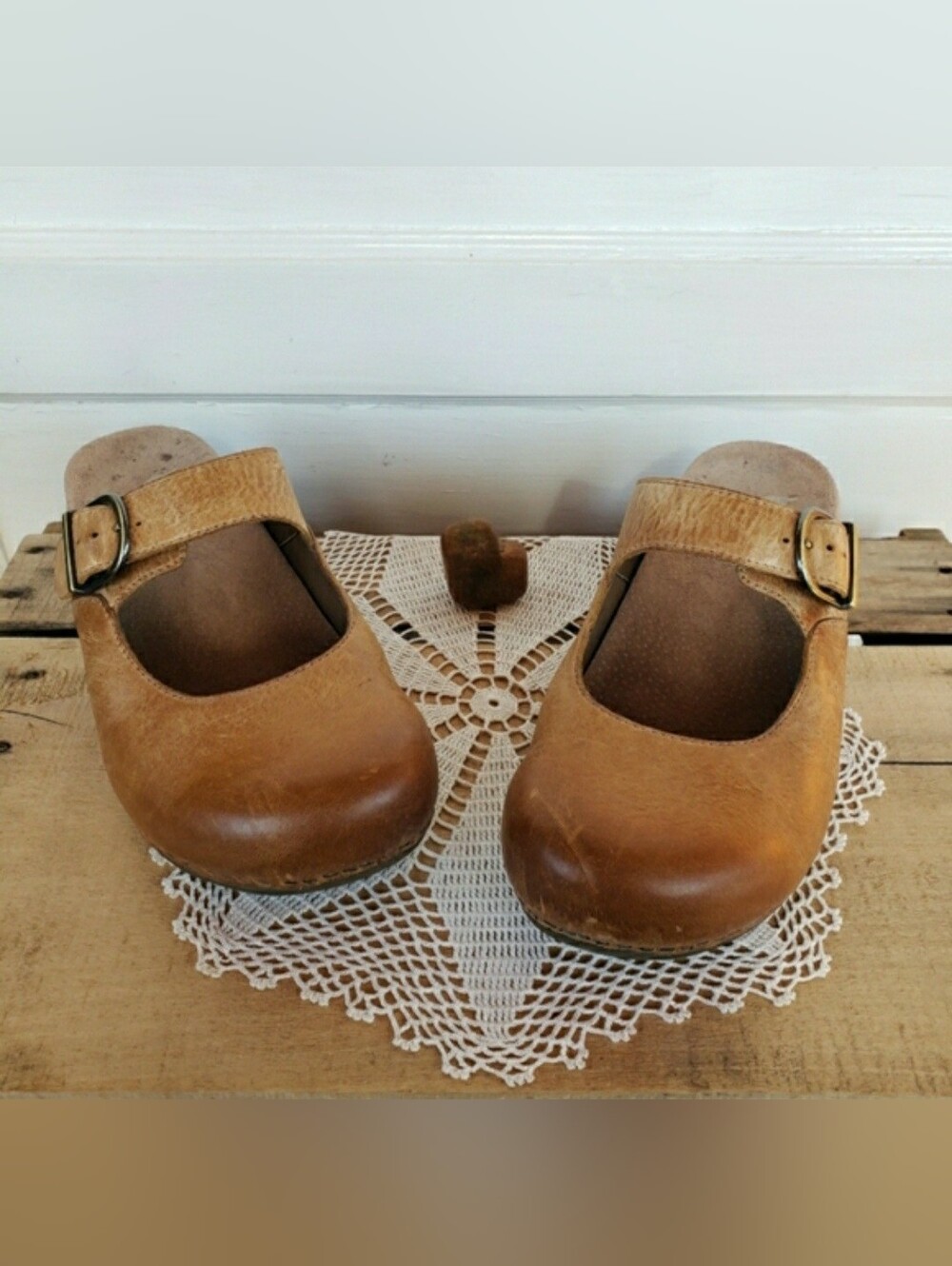 Dansko Honey Clogs Martina MaryJane Burnished Strap Buckle Slides Boho Prairie ♡ - Picture 8 of 12